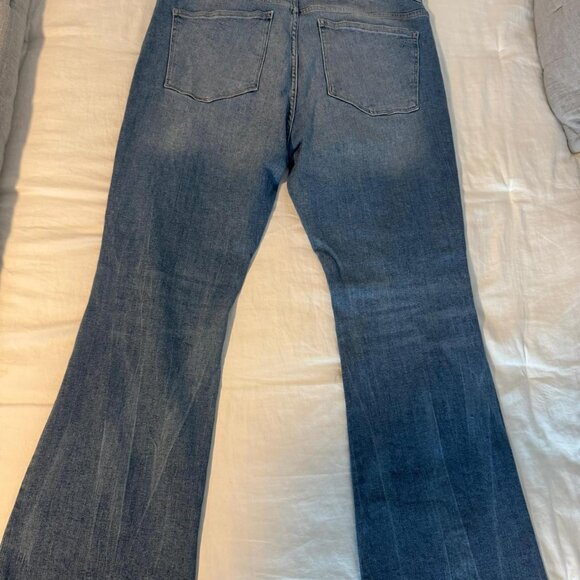 DL1961 Bridget Boot Crop Jeans in light wash denim (Size 33) - Picture 5 of 5